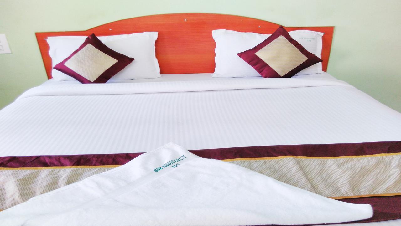 Hotel Ssb Residency Tirupati Esterno foto