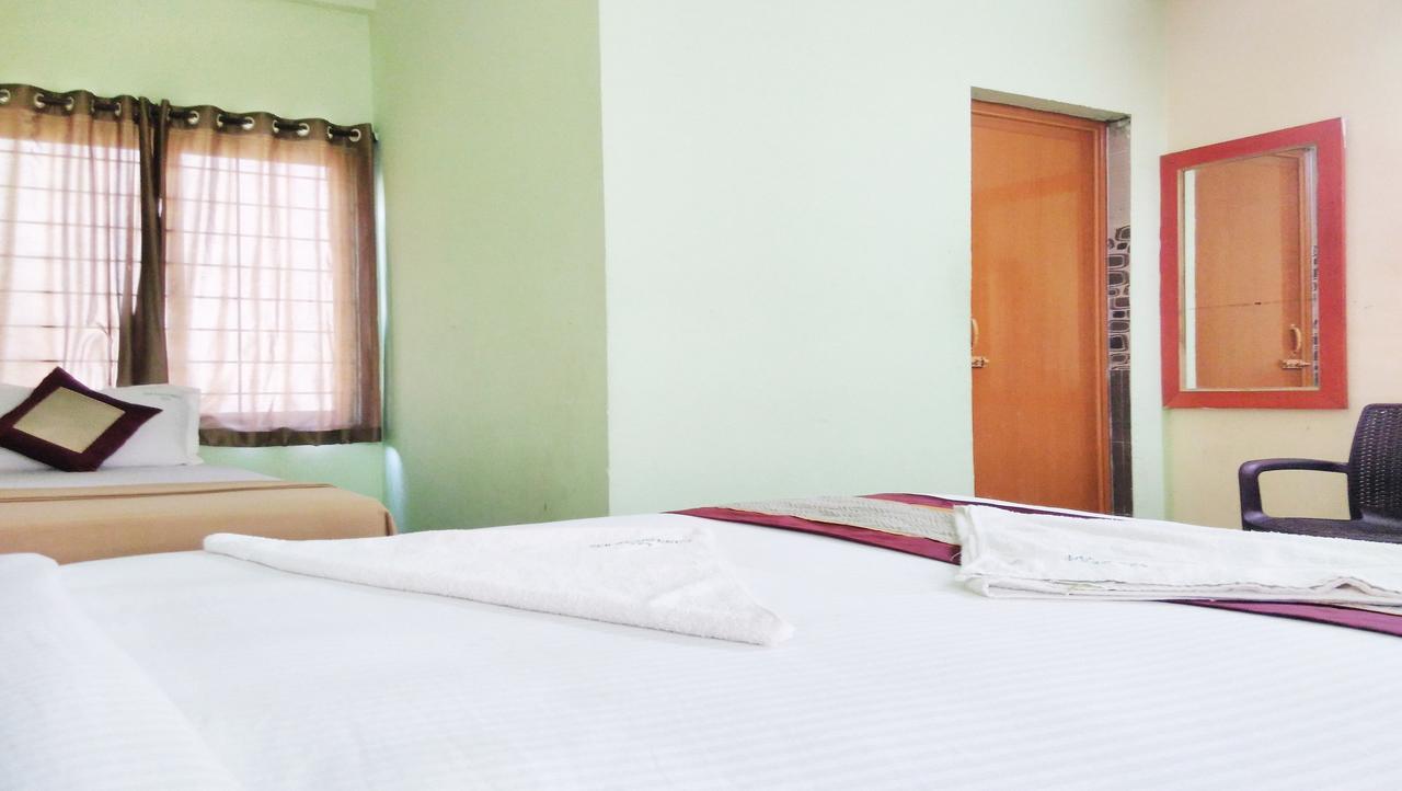 Hotel Ssb Residency Tirupati Esterno foto