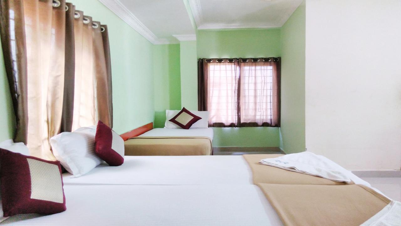 Hotel Ssb Residency Tirupati Esterno foto